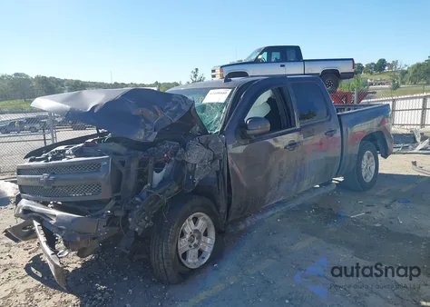 2010 Chevrolet Silverado 1500 Lt из США, поврежденный, VIN 3GCRKSE30AG195675